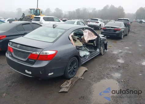 2015 Honda Accord Hybrid Ex-L z USA, uszkodzony, nr VIN 1HGCR6F5XFA014694